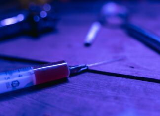 What Is Glaucoma? Discover Symptoms, Risks & Effective Treatments