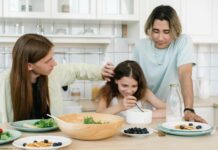 How To Spot And Treat Ear Infections In Adults And Children Easily