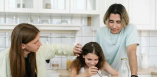 How To Spot And Treat Ear Infections In Adults And Children Easily