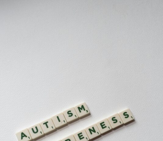 Understanding Bipolar Disorder: Key Symptoms, Causes, and Solutions