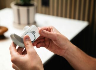 Understanding The Symptoms And Treatment Of Acute Respiratory Distress Syndrome: Essential Insights Revealed