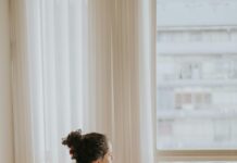 The Role of Journaling in Tracking Mood Changes: Unlock Insights