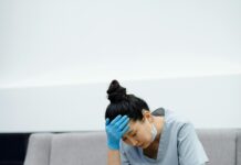How To Recognize And Address Caregiver Burnout: Essential Tips