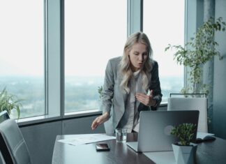 How To Manage Anger In Healthy Ways: Effective Tips That Work