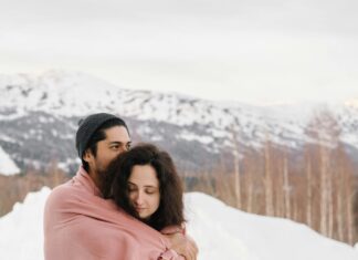 How To Recognize And Manage Seasonal Anxiety: Effective Tips Revealed