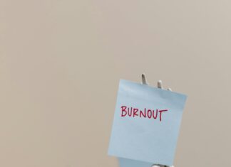 How To Recognize And Manage Symptoms Of Chronic Fatigue Syndrome?